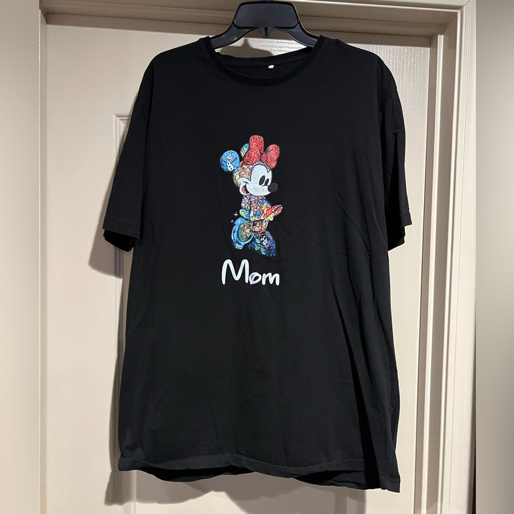 Black Minnie Mouse Mom T-Shirt